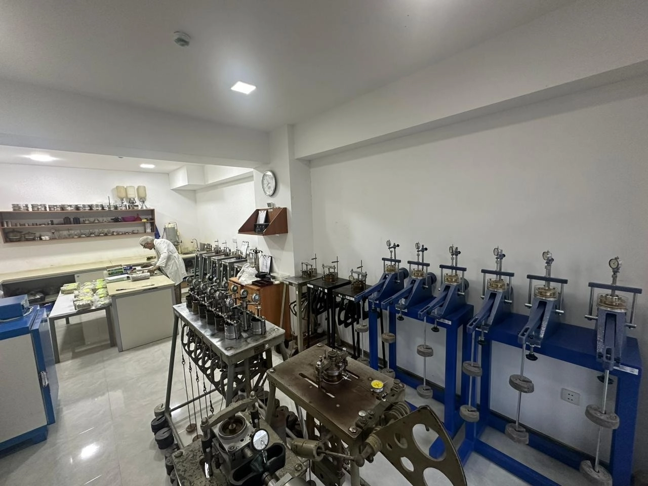 Qruntların Laboratoriya Tədqiqatları